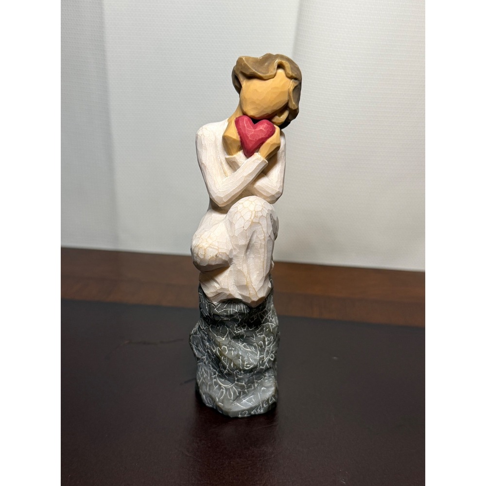 Willow Tree Always Figurine #27180 Susan Lordi Demdaco 6" Holding Red Heart - Picture 1 of 6